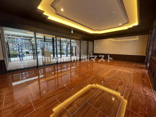 プレジオ弁天町のロビー