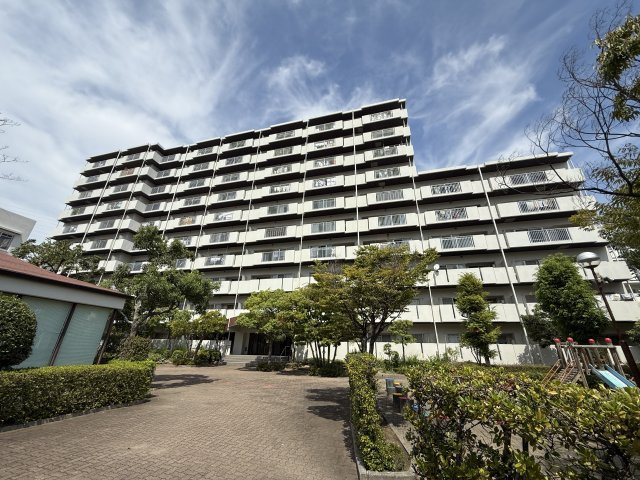 西舞子パーク・ホームズ四号棟