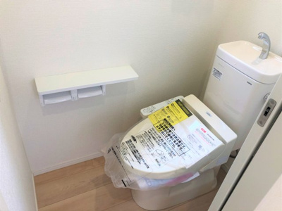 【トイレ】 | 【20万円ｷｬｯｼｭﾊﾞｯｸ対象物件】クレーデルガーデン安堵町東安堵第5 全1棟 1号棟 | 施工例写真