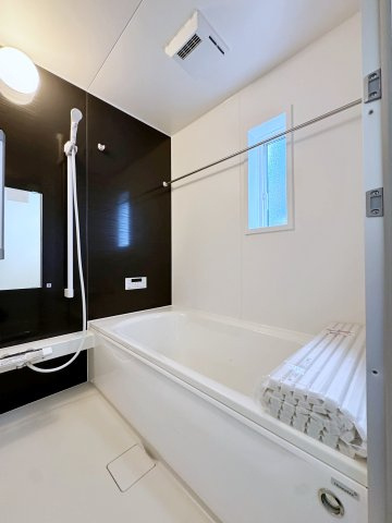 新築戸建・建売　郡山市御前南五丁目　耐震＋制震　朝日が丘小・郡山七中の浴室|浴室乾燥機付きのバスルームは一年中快適♪雨天時の衣類乾燥も可能です！