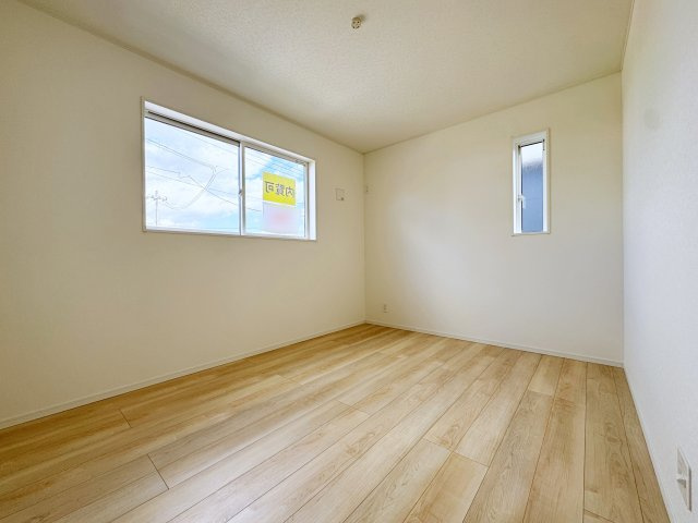 新築戸建・建売　郡山市御前南五丁目　耐震＋制震　朝日が丘小・郡山七中の洋室