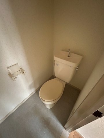 ノーブルメゾン三田のトイレ