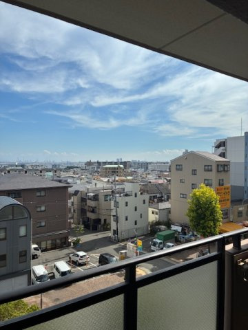 ライオンズマンション王子公園ヴィアーレの展望