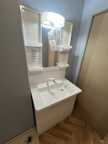 ラ・グランドゥールの独立洗面台