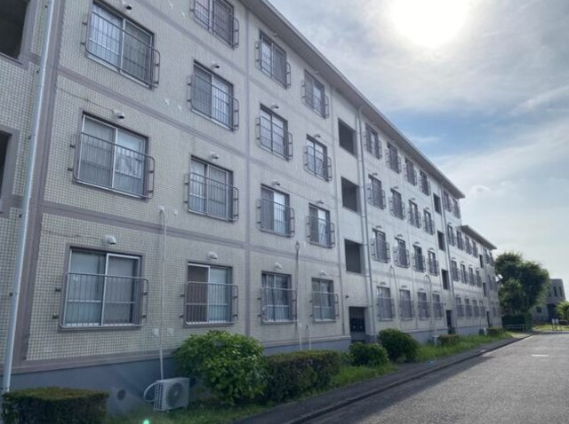 天王台ファミールハイツ2号棟の外観