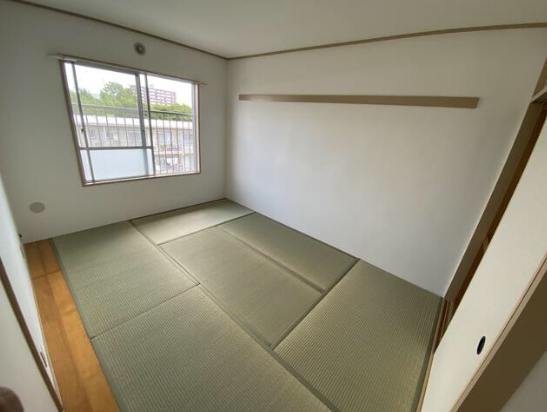 天王台ファミールハイツ2号棟の和室