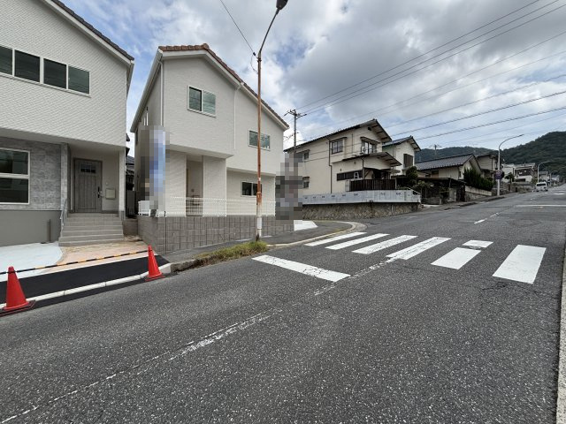 新築戸建　　相田７丁目の前面道路含む現地写真