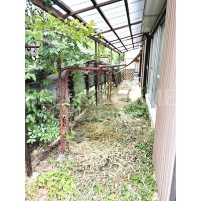 【バルコニー】 | コーポ吉祥 | 外からの目が気にならないバルコニーで洗濯物が干せます