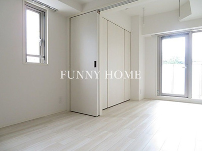 【居間・リビング】 | クレヴィアリグゼ世田谷松陰神社前