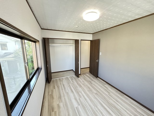 神戸市西区伊川谷町潤和戸建の洋室
