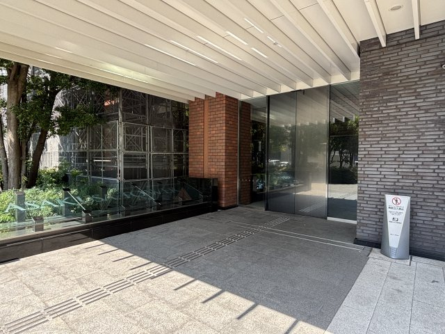 浅草タワーのエントランス