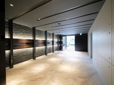 【エントランス】 | Ｓ－ＲＥＳＩＤＥＮＣＥ難波大国町Ｄｅｕｘ