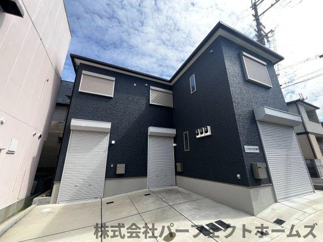 N BASE枚方 Cの外観|外観は落ち着いています