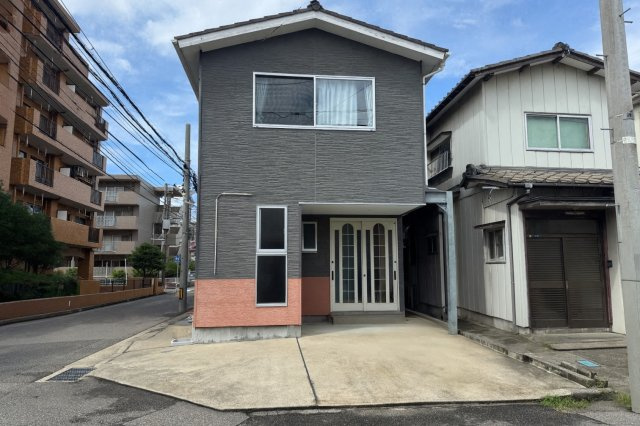 中央区女池上山4丁目　中古戸建