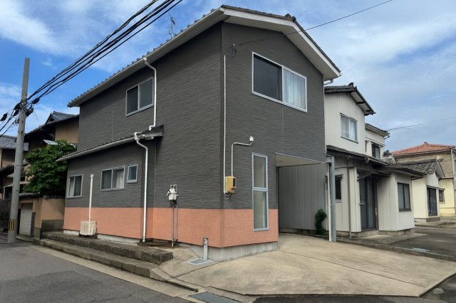 中央区女池上山4丁目　中古戸建の外観