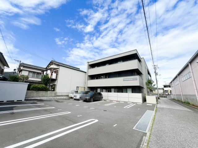 ベレオFukataの駐車場