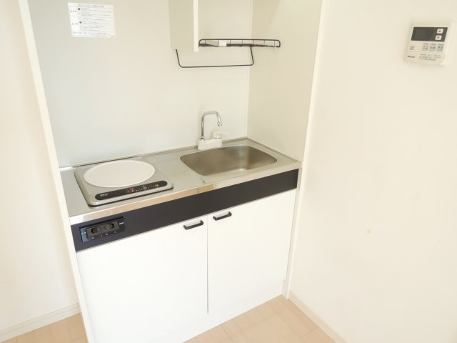 川口市仲町のアパートのキッチン|別号室の参考写真です。