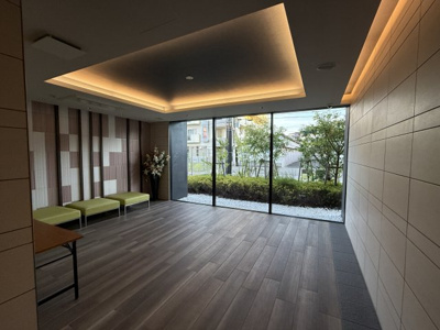 【ロビー】 | ユニハイム東住吉フォレスト | 四季彩ラウンジ（集会スペース）