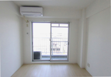 レジデンス曽根の居間・リビング|おしゃれなリビングです