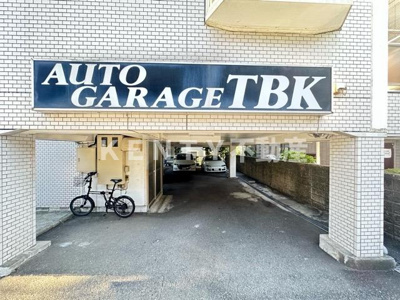 【エントランス】 | グランデュール高橋 | 落ち着いたエントランスです