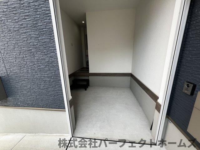 N BASE枚方の玄関|ゆったりとした玄関です