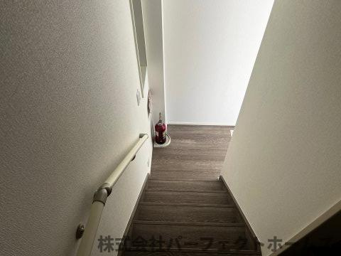 N BASE枚方の内装|内装は落ち着いています