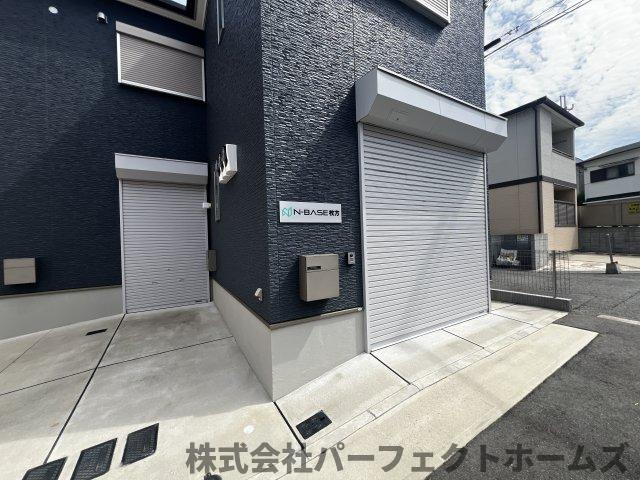 N BASE枚方のエントランス|清潔なエントランスです