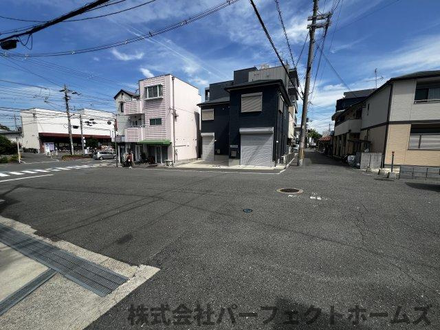 N BASE枚方の周辺