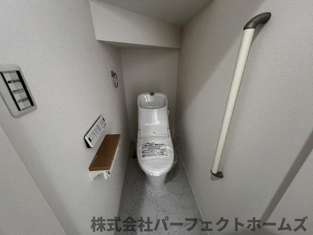 N BASE枚方のトイレ|ゆったりとした空間のトイレです