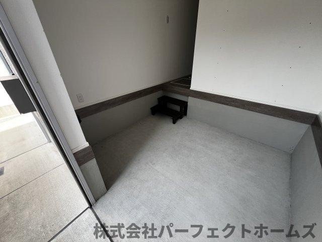 N BASE枚方の内装|明るい室内です