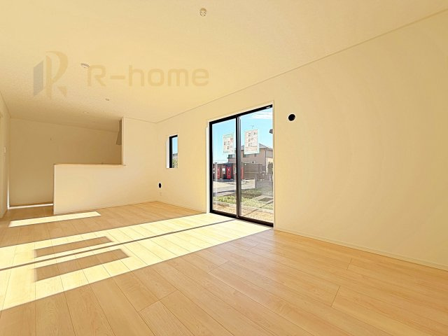 かすみがうら市宍倉第8　新築戸建て　1号棟の外観|ご予約を頂ければ、『平日』はもちろん『早朝』や『夜間』もご見学可能です♪お気軽にお申し付けください♪