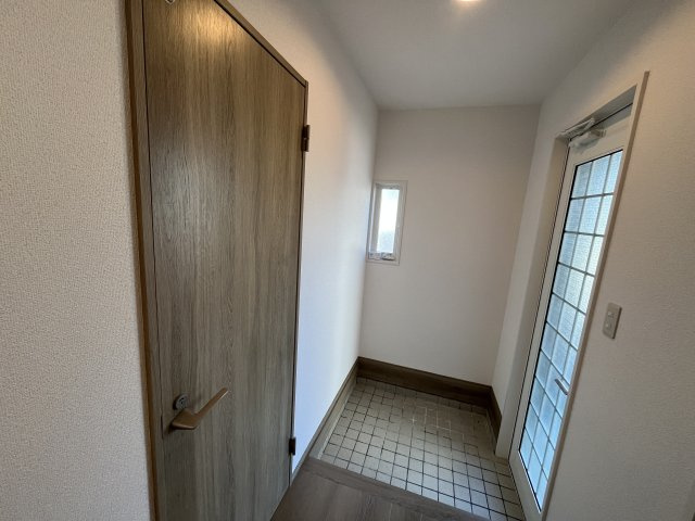 鶴岡市稲生二丁目の玄関|ゆったりとした玄関です