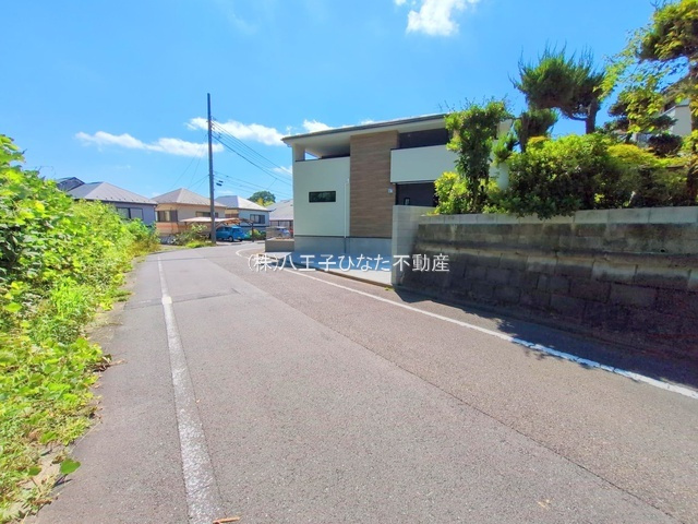 祝：成約済み　八王子市　南陽台　新築戸建て　４期の前面道路含む現地写真|～仲介手数料無料☆八王子ひなた不動産～　八王子市南陽台　新築戸建て