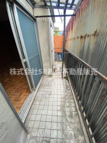 新池島町1丁目中古戸建のバルコニー|暖かな日差しのふりそそぐバルコニー