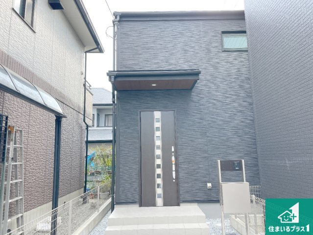 伊丹市西野　第7期　新築一戸建ての外観|お客様に長く安心して住んでいだだける事にこだわった家づくり！住んでからのアフターサービスにもしっかりと取り組んでいます！