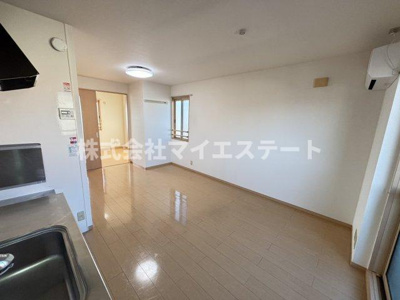 【居間・リビング】 | ヴォーン八代