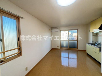 【居間・リビング】 | ヴォーン八代