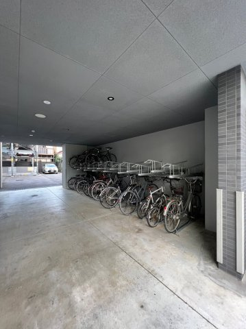 S-RESIDENCE堀田　名古屋市賃貸　仲介手数料無料の駐車場