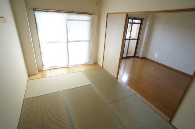 ソシア売布の和室