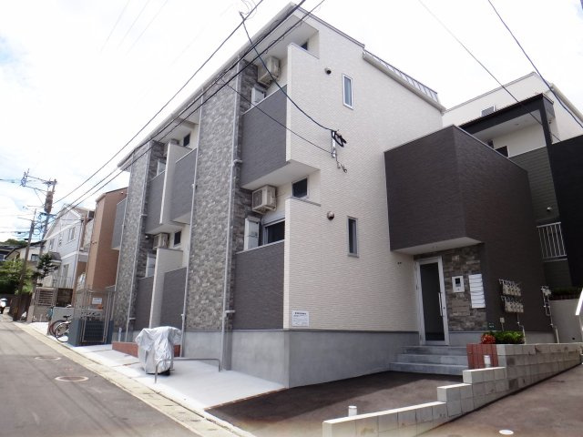 メゾンシャドール西片江の外観