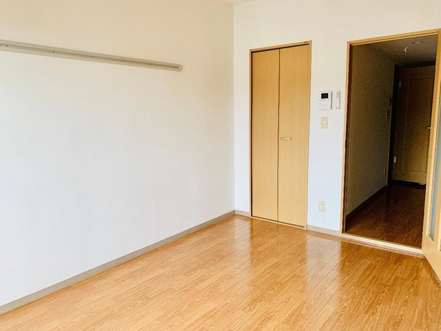 【内装】 | コンフォートシティ | 室内