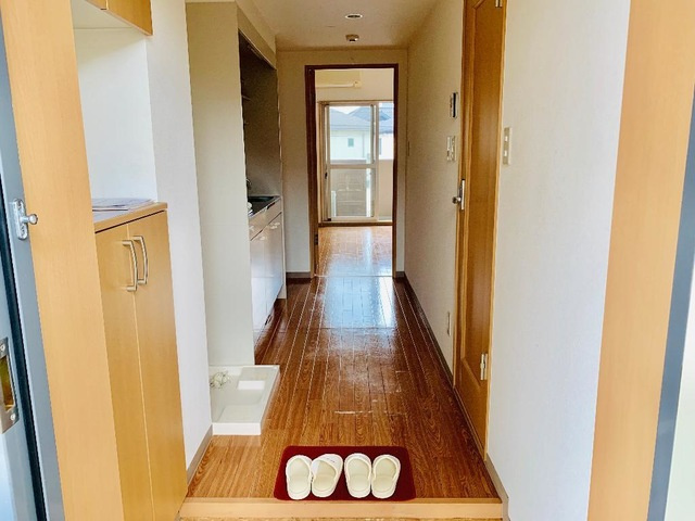 【内装】 | コンフォートシティ | 廊下