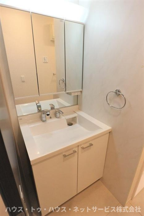 プレリュード　Aの洗面所