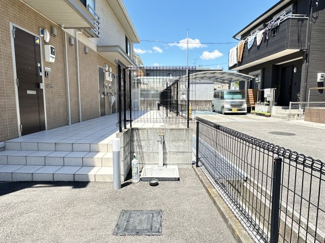 ルリのエントランス