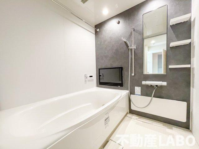 スペチアーレ平野西の浴室