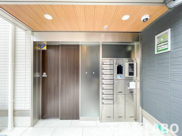 スペチアーレ平野西のエントランス