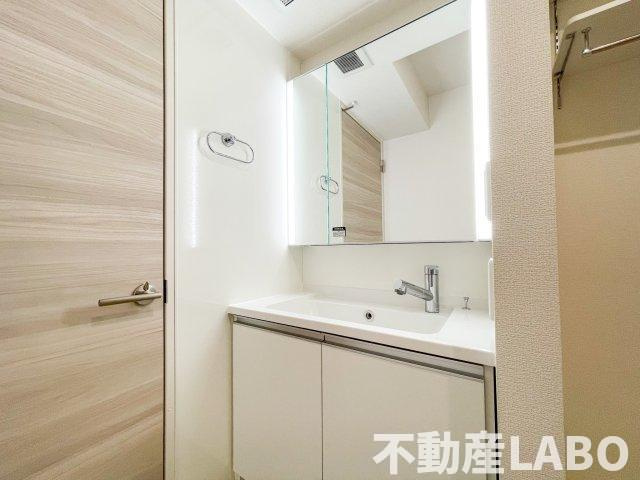 スペチアーレ平野西の洗面所