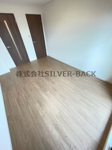 フォーリアライズ大阪ウエストベイの居間・リビング