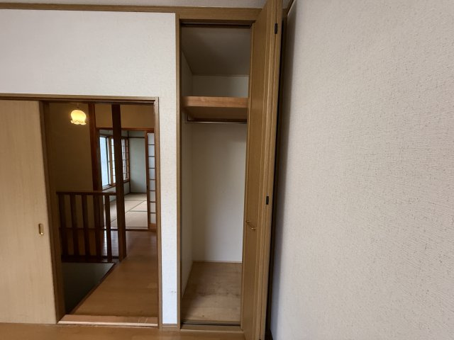 玉井町貸家の収納