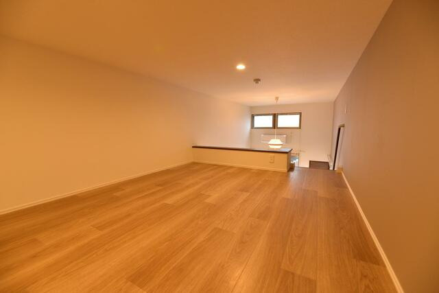 ルミネ七隈駅前の居間・リビング